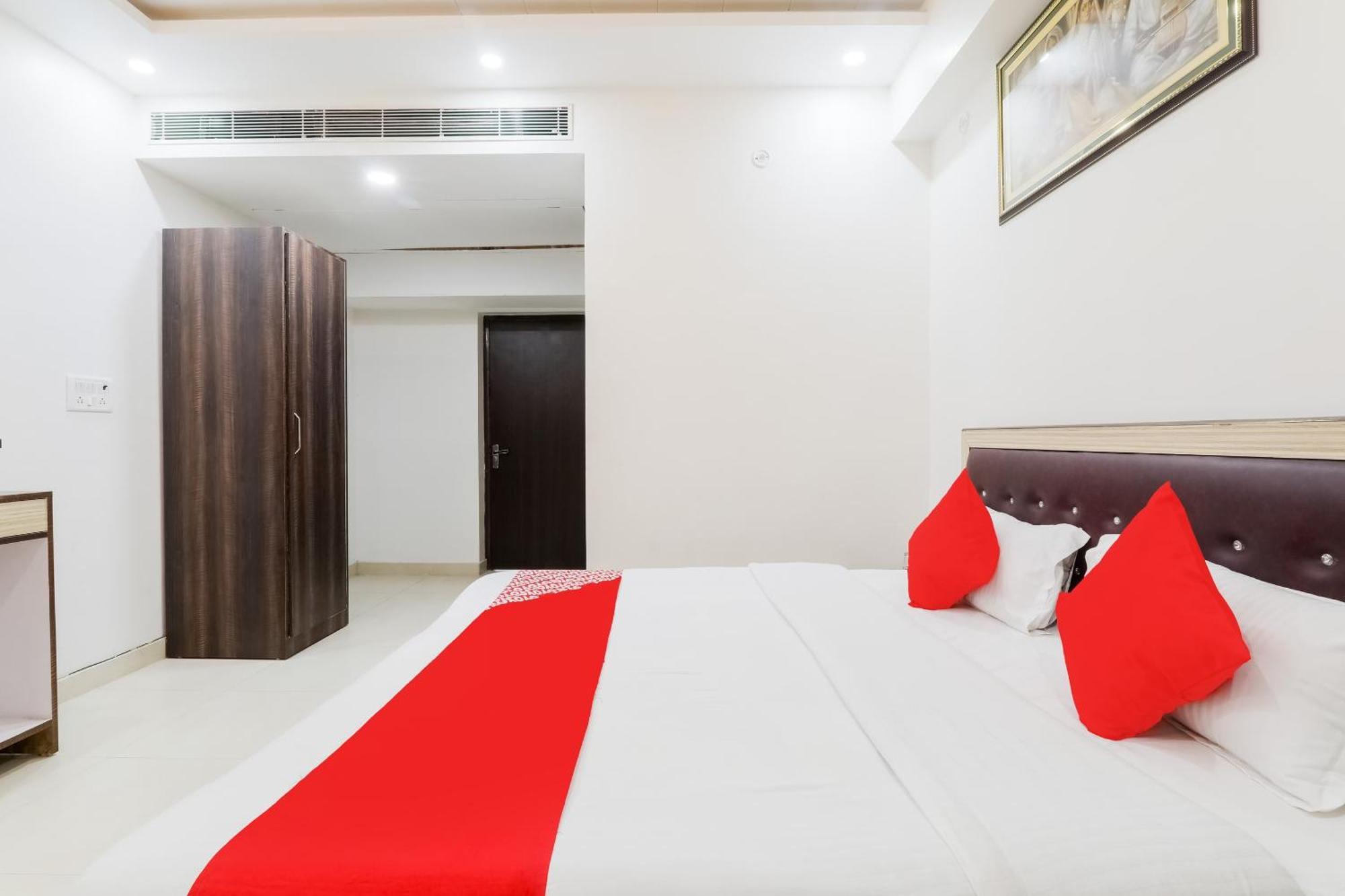 Hotel O The Maharaja Inn Lucknow Ngoại thất bức ảnh